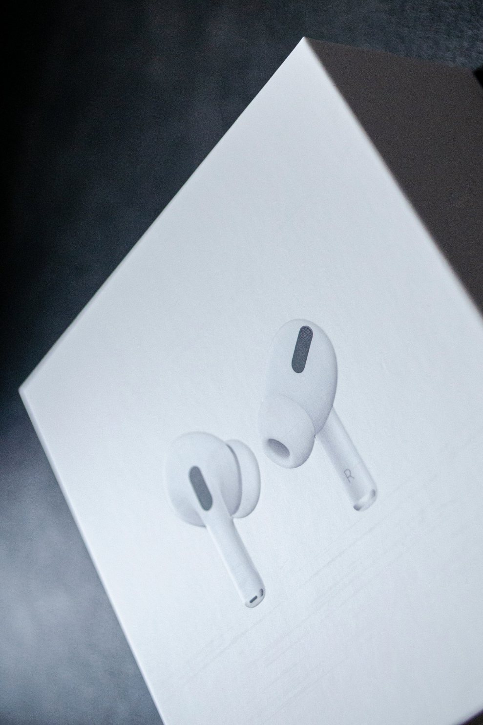 AirPods Pro (2nd Generation) Compatible With Android & iOS